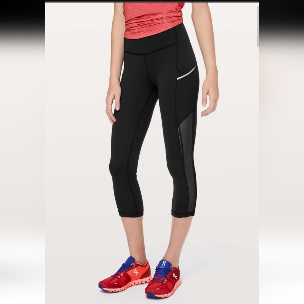 Lululemon Speed Up Crop 21 Pants Leggings Black Athleisure Workout Size 4